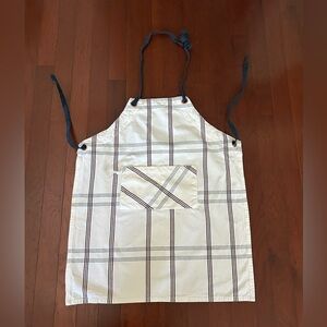 Hearth & Hand with Magnolia Kitchen Aprons high quality 100% cotton adult size